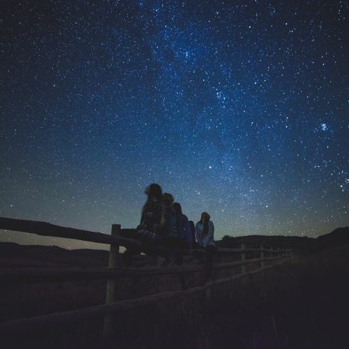 Magica Fiaccolata sul Lago di Nemi: camminata, picnic e stelle cadenti per una notte da sogno